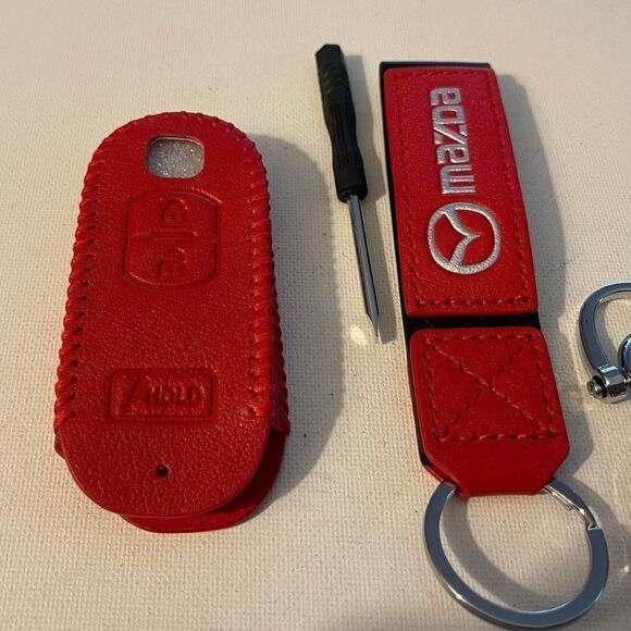 Mazda Key Fob Keychain in Red Leather & Fob Case Cover in Red Leather NWT - Picture 6 of 7